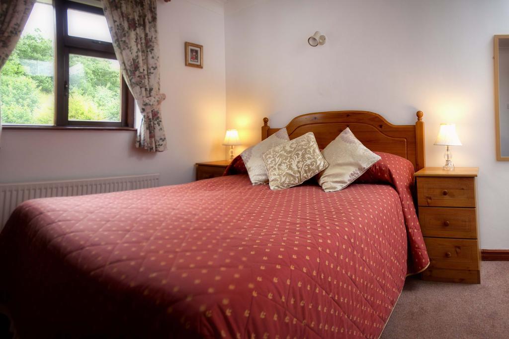 Hazelbrook Bed & Breakfast Westport Exterior foto